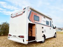 Semintegrale Weinsberg CARACOMPACT SUITE MB 640 MEG EDITION PEPPER LETTI GEMELLI 4 posti usato image preview