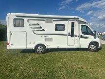 Semintegrale Hymer Exsis T 588 - Letti gemelli, garage 4 posti usato image preview