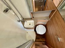 Semintegrale Weinsberg CaraCompact 600 MEG Edition Pepper  4 posti usato image preview