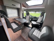 Semintegrale Sunlight T 66 S - Adventure Edition - 6 posti letto e 5 viaggio - Versione Ferrigato  5 posti nuovo image preview