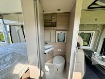 Furgonato Buerstner Campeo C 540 Tetto sollevabile 4 posti nuovo image preview