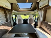 Semintegrale Buerstner LYSEO TD 690 G PRIVILEGE - LETTI GEMELLI - GARAGE 4 posti nuovo image preview