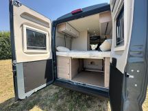 Furgonato Buerstner CAMPEO SKYLINE C 600 - TETTO A SOFFIETTO - CAMBIO AUTOMATICO  4 posti nuovo image preview