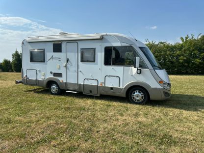 Motorhome Buerstner AVIANO I 684  4 posti usato