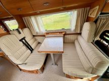 Semintegrale Laika ECOVIP 1 CLASSIC PATENTE C 5 posti usato image preview