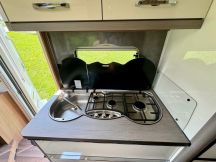 Motorhome Buerstner AVIANO I 690 G 4 posti usato image preview