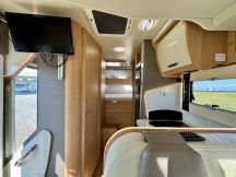 Semintegrale Mc Louis MC4 360G / Letto trasversale - Garage 5 posti usato image preview