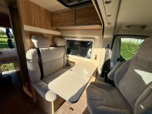 Furgonato Hymer AYERS ROCK 540 CON TETTO SOLLEVABILE  4 posti usato image preview