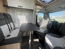 Semintegrale Sunlight V 66 ADVENTURE LETTI GEMELLI 4 posti nuovo image preview