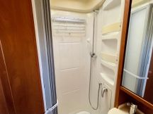 Semintegrale LAIKA KREOS 3010 LETTO TRASVERSALE CAMBIO AUTOMATICO usato image preview