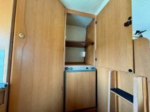 Furgonato Adria Adriavan // letto basculante 4 posti usato image preview