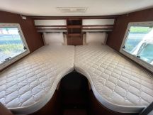 Semintegrale ELNAGH PRINCE 530 L LETTI GEMELLI GARAGE usato image preview