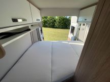 Furgonato Weinsberg CaraBus 540 MQ tetto a soffietto 4 posti nuovo image preview