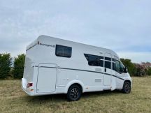 Semintegrale Sunlight V 66 compatto letti gemelli 4 posti usato image preview