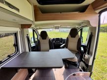 Furgonato Weinsberg CARABUS 600 MQ - EDITION ITALIA - FINE SERIE 4 posti nuovo image preview