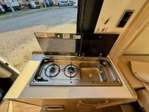 Furgonato Hymer AYERS ROCK 540 CON TETTO SOLLEVABILE  4 posti usato image preview