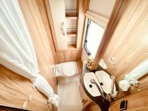 Roulotte Eriba Novalight 465 4 posti nuovo image preview