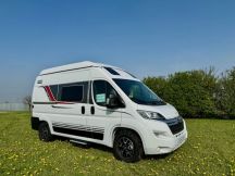 Furgonato Buerstner Campeo C 540 Tetto sollevabile 4 posti nuovo image preview