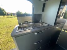 Furgonato Weinsberg CaraTour 600 MQ 4 posti usato image preview