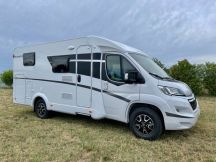 Semintegrale Sunlight V 66 compatto letti gemelli 4 posti usato image preview