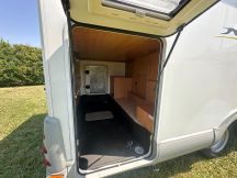 Semintegrale Laika X 695 R 4 posti usato image preview