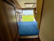 Furgonato Weinsberg CaraBus 600 4 posti usato image preview