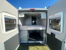 Furgonato Weinsberg CaraTour 600 MQ tetto a soffietto 4 posti nuovo image preview