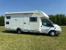 Semintegrale Laika X 695 R 4 posti usato image preview