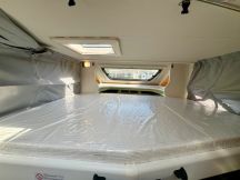 Semintegrale Sunlight T 670 S ADVENTURE EDITION - LETTI GEMELLI - GARAGE 4 posti nuovo image preview