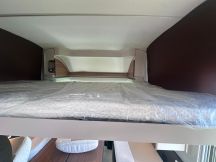 Semintegrale Buerstner SIGNATURE SFT 7.5 - LETTO NAUTICO 3 posti nuovo image preview