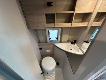 Furgonato Buerstner CAMPEO SKYLINE C 600 - TETTO A SOFFIETTO - CAMBIO AUTOMATICO  4 posti nuovo image preview