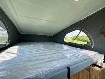 Caravan Eriba FEELING 425 CON TETTO SOLLEVABILE 5 posti nuovo image preview