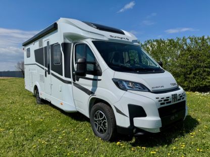 Semintegrale Sunlight T 68 C Adventure Edition - Letti gemelli, dinette face to face 4 posti nuovo