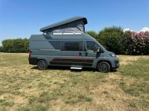 Furgonato Buerstner CAMPEO SKYLINE C 600 - TETTO A SOFFIETTO - CAMBIO AUTOMATICO  4 posti nuovo image preview