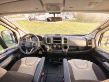 Semintegrale Weinsberg CaraSuite 650 MG - Bagno e doccia seprata 4 posti nuovo image preview