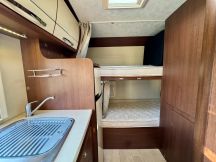 Mansardato Roller Team AUTO ROLLER 7 / LETTI A CASTELLO / DOPPIA DINETTE / 7 POSTI 7 posti usato image preview