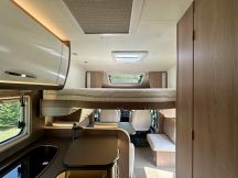 Semintegrale Buerstner Lyseo TD 690 G Privilège - Letti gemelli e garage 4 posti usato image preview