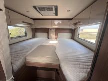 Motorhome Buerstner IXEO I 690 G - LETTI GEMELLI, GARAGE 4 posti usato image preview