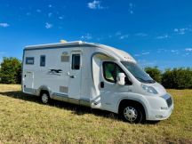 Semintegrale LAIKA KREOS 3010 LETTO TRASVERSALE CAMBIO AUTOMATICO usato image preview