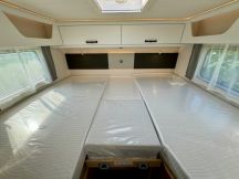 Semintegrale Sunlight T 670 S ADVENTURE EDITION - LETTI GEMELLI - GARAGE 4 posti nuovo image preview