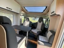 Semintegrale Sunlight V 60 Adventure Edition compatto  4 posti nuovo image preview