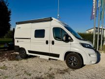 Furgonato Hymer AYERS ROCK 540 CON TETTO SOLLEVABILE  4 posti usato image preview