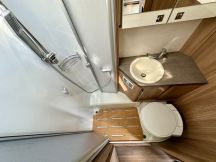 Motorhome Buerstner AVIANO I 690 G 4 posti usato image preview