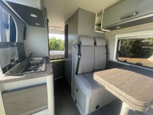 Furgonato Weinsberg CaraTour 600 MQ tetto a soffietto 4 posti nuovo image preview