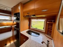 Semintegrale Laika ECOVIP 1 CLASSIC PATENTE C 5 posti usato image preview