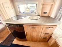 Caravan Eriba CARAVAN ERIBA FEELING 442 5 posti usato image preview