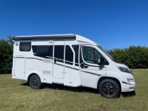 Semintegrale Sunlight V 60 Adventure Edition compatto  4 posti nuovo image preview