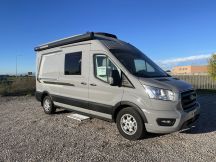 Furgonato Weinsberg Caratour Ford 600 MQ 4 posti nuovo image preview