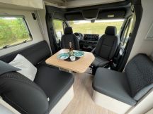 Semintegrale Hymer TRAMP S 680 LETTI GEMELLI  4 posti usato image preview