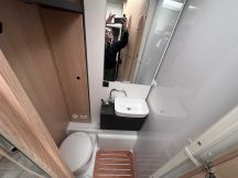 Semintegrale Sunlight T 66 S - Adventure Edition - 6 posti letto e 5 viaggio - Versione Ferrigato  5 posti nuovo image preview